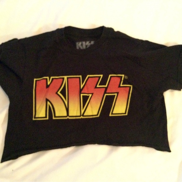 トップス @kiss Kiss Boxy Graphic Tee